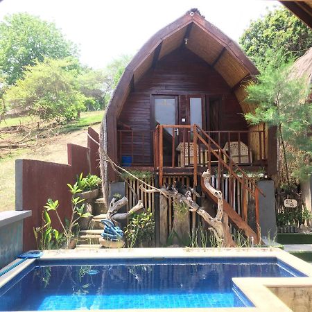 Hotel The Golden Ave Bungalow Gili Trawangan Exterior foto